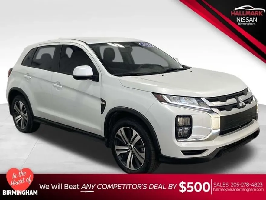2024 Mitsubishi Outlander Sport LE photo 1