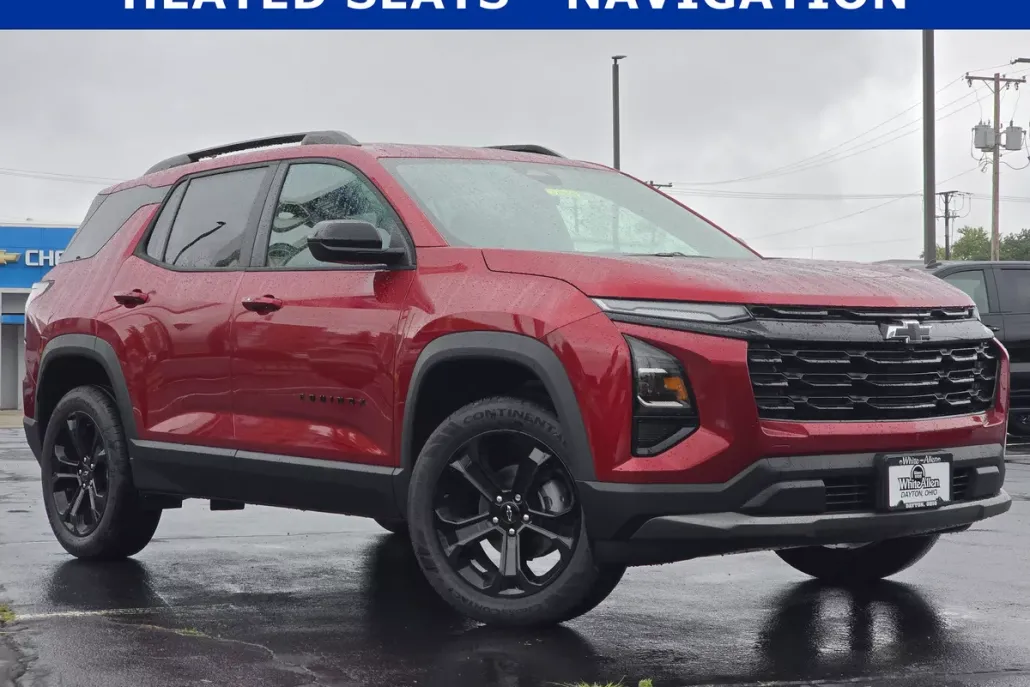 2025 Chevrolet Equinox LT photo 1