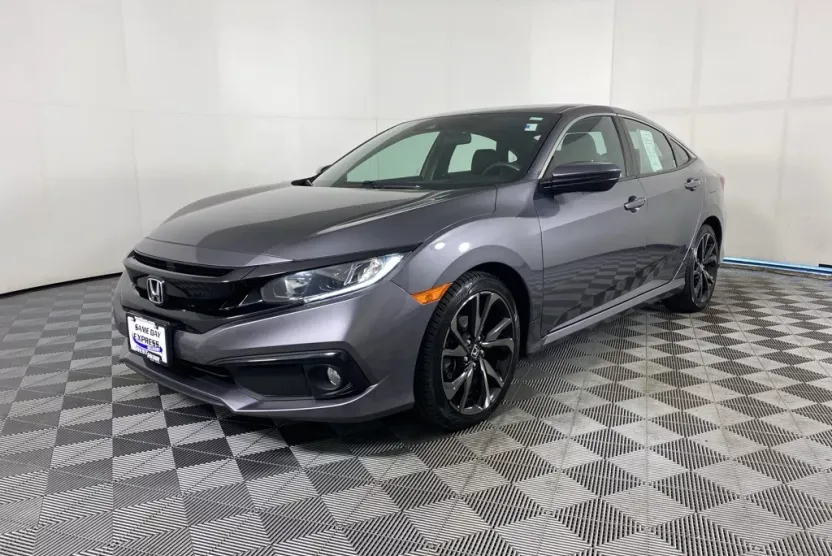 2021 Honda Civic Sport photo 1