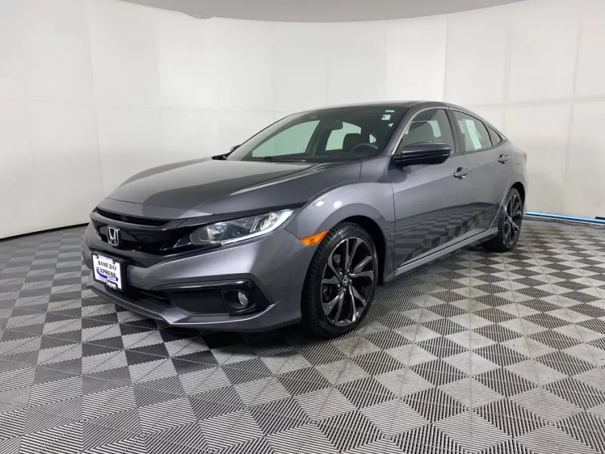 2021 Honda Civic Sport photo 1