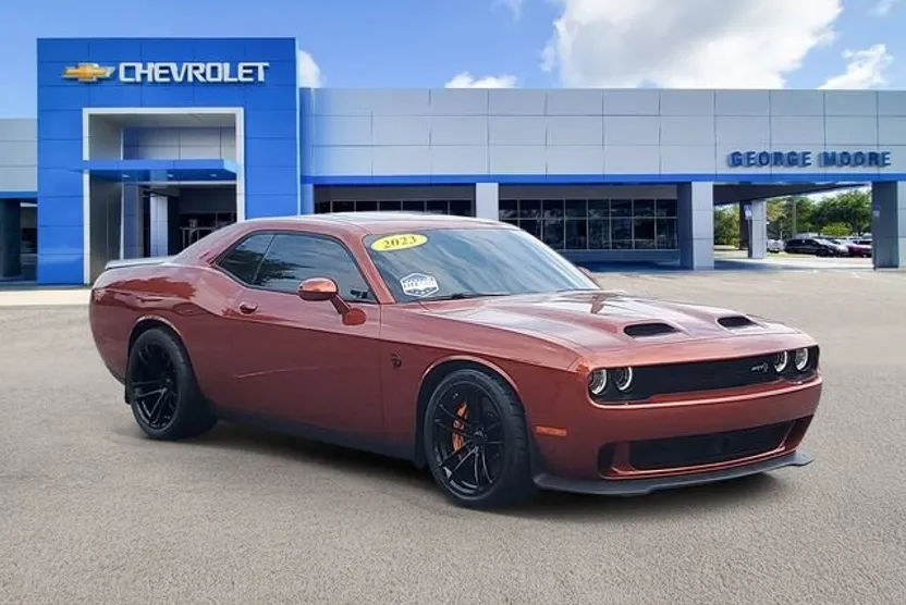 2023 Dodge Challenger SRT8 Hellcat photo 1