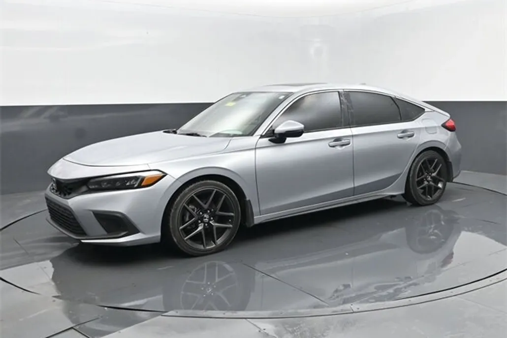 2023 Honda Civic Sport Touring photo 1
