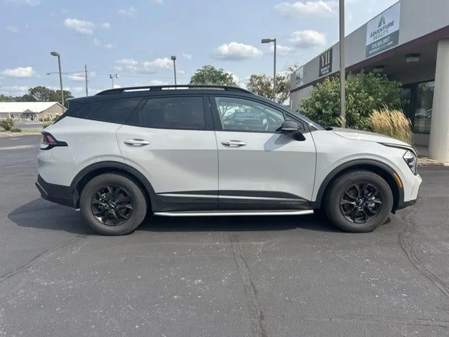 2023 Kia Sportage X-Pro photo 1