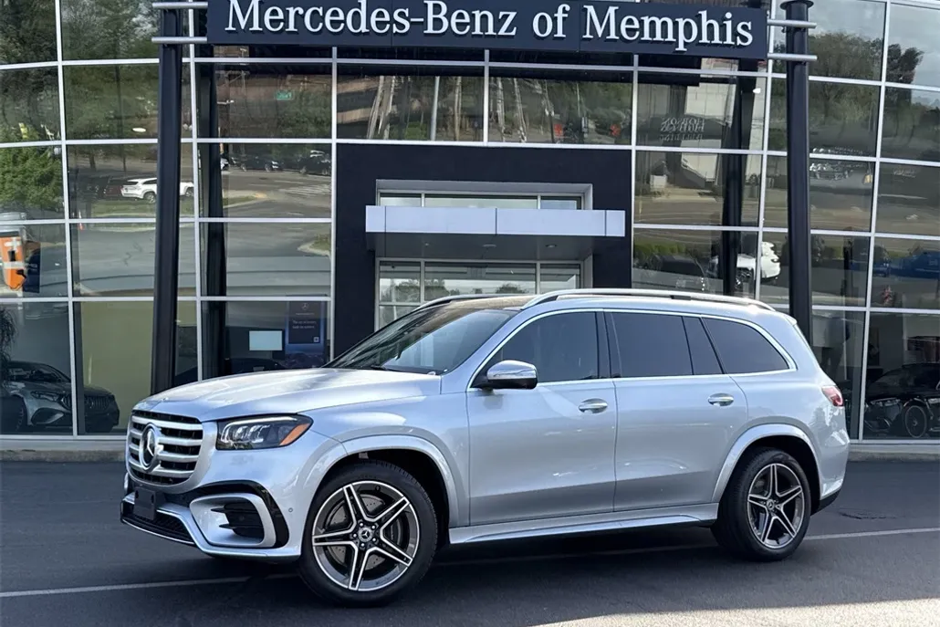 2025 Mercedes Benz GLS 450 4MATIC photo 1