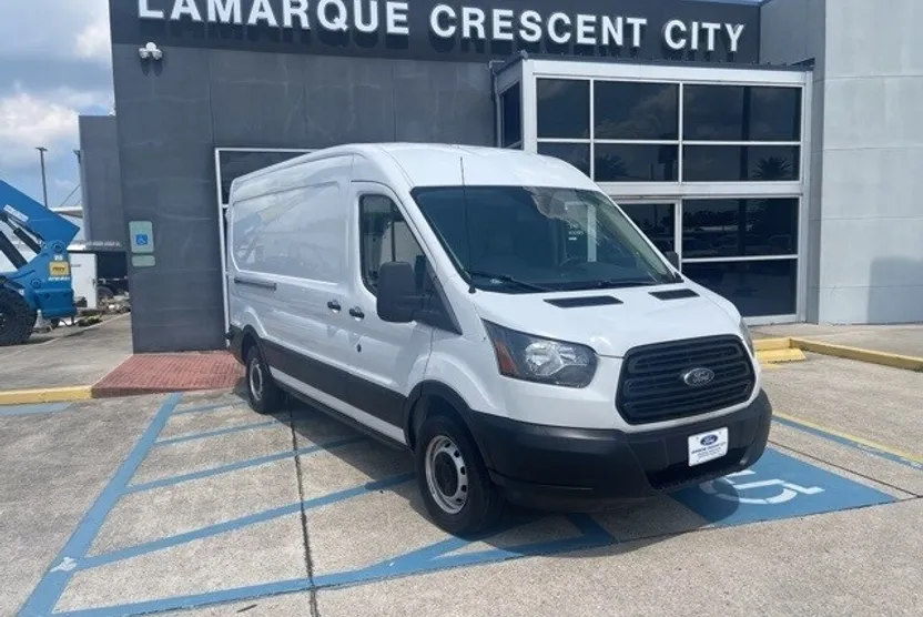 2019 Ford Transit photo 1