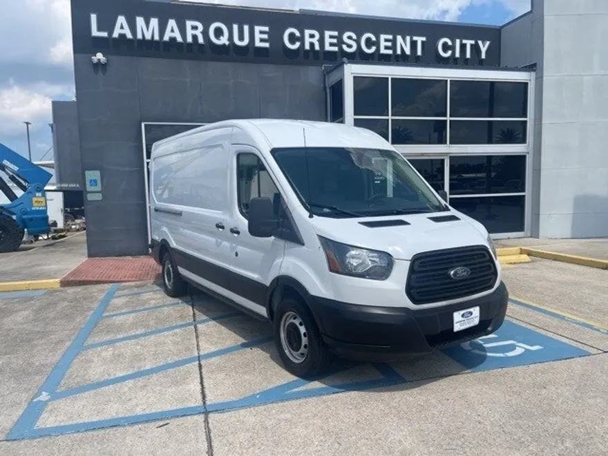 2019 Ford Transit photo 1