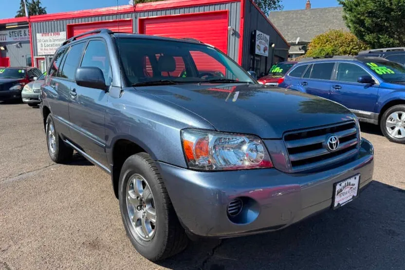 2004 Toyota Highlander photo 1