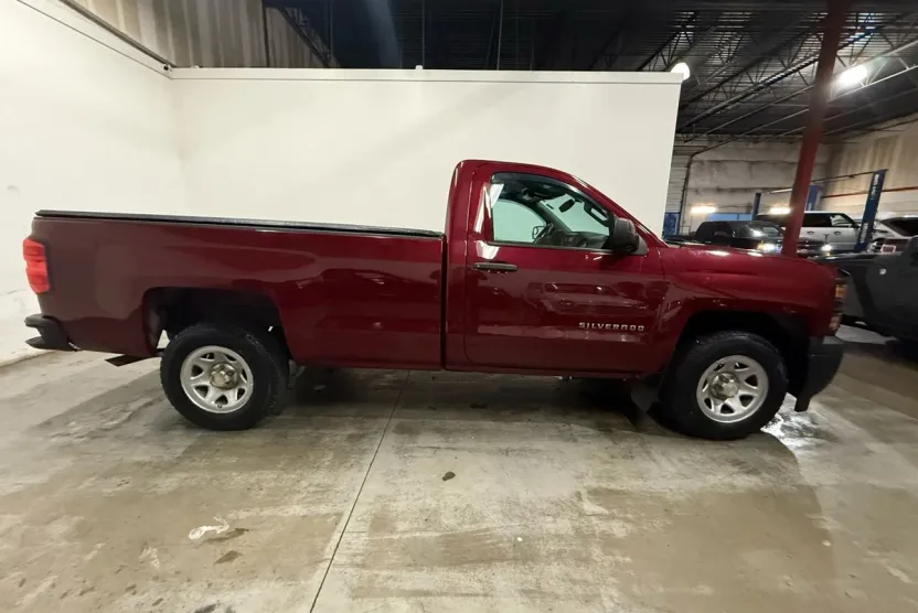 2015 Chevrolet Silverado 1500 LS photo 1