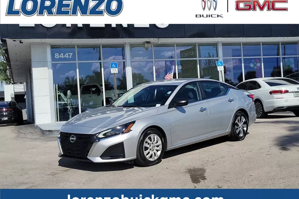 2024 Nissan Altima 2.5 S photo 1
