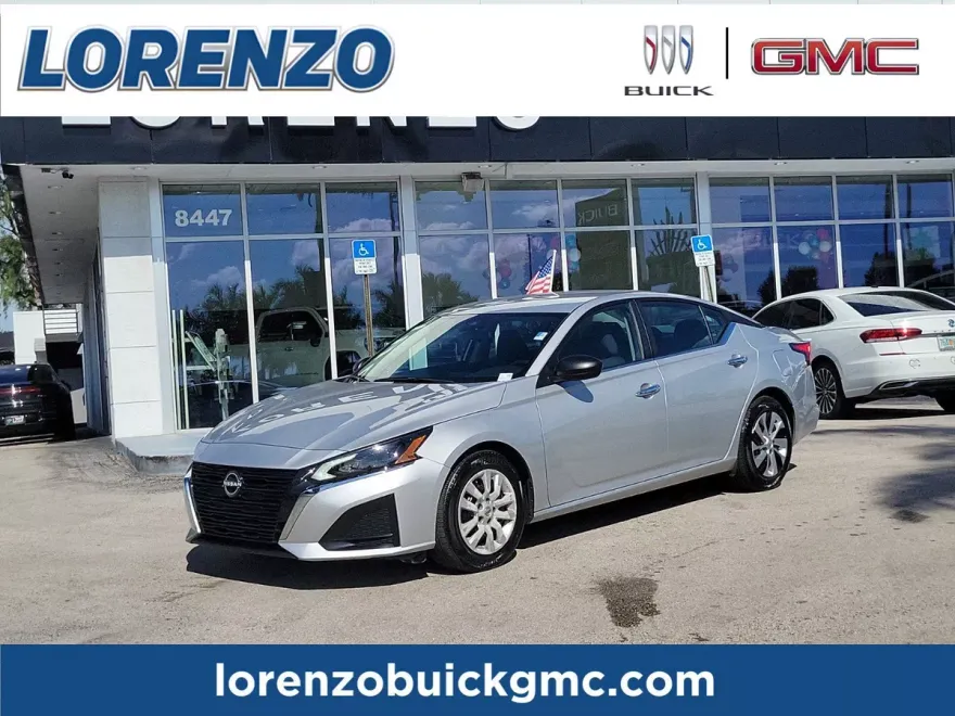 2024 Nissan Altima 2.5 S photo 1