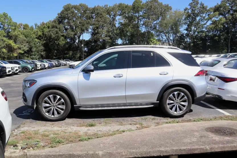 2023 Mercedes Benz GLE 350 photo 1