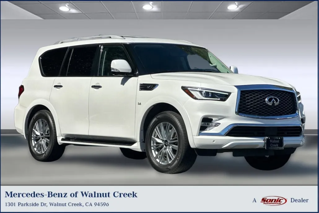 2018 Infiniti QX80 photo 1
