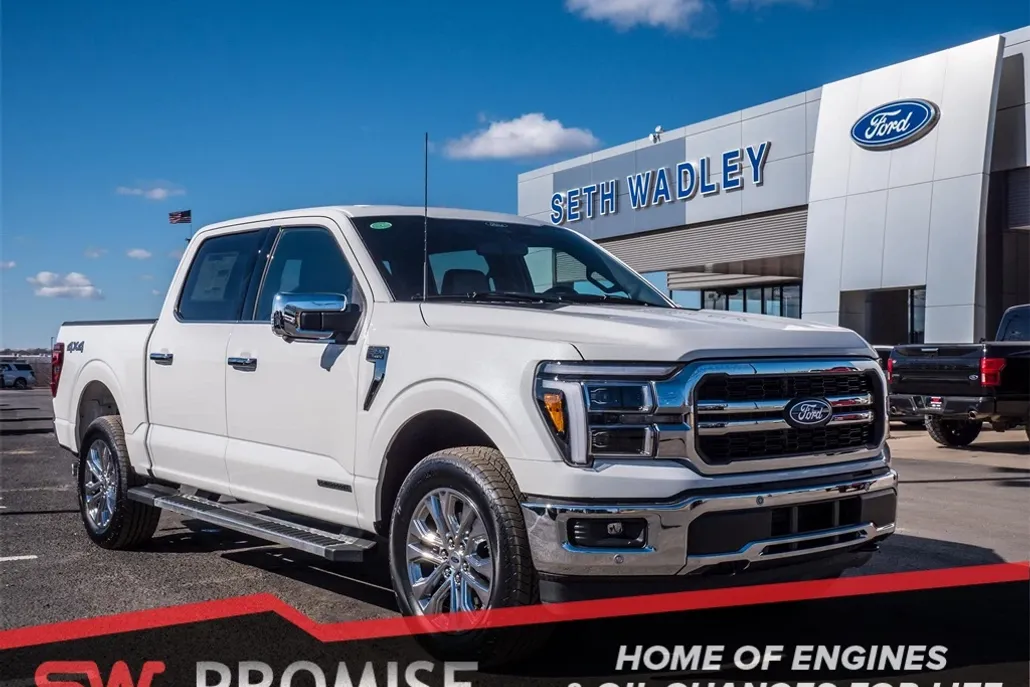 2025 Ford F-150 Lariat photo 1