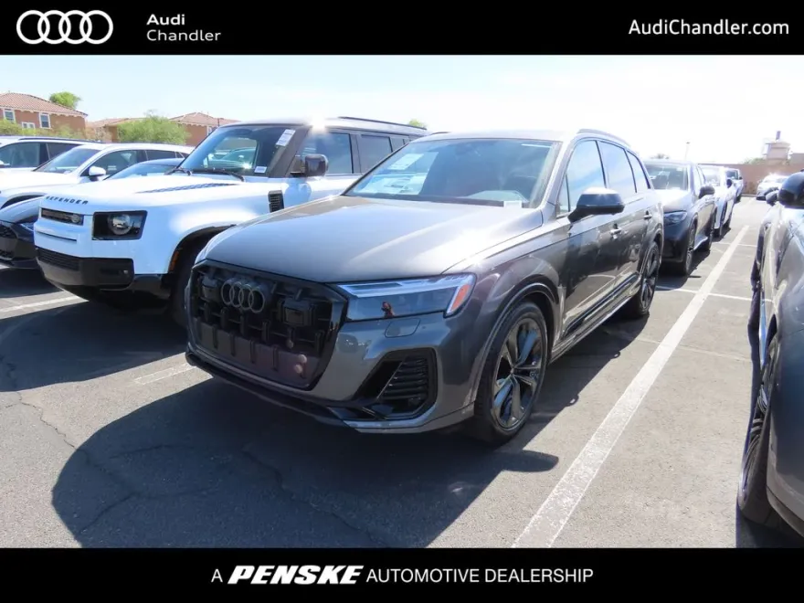 2025 Audi Q7 55 Premium photo 1