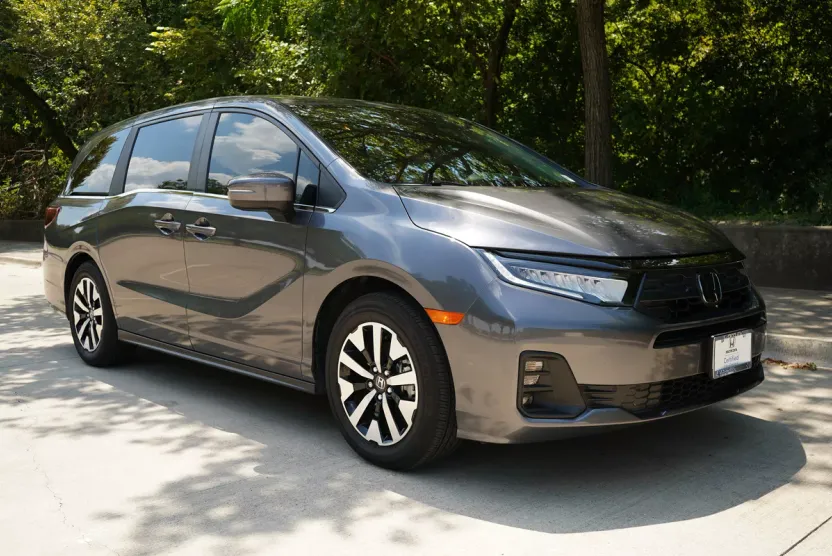 2025 Honda Odyssey EX-L photo 1