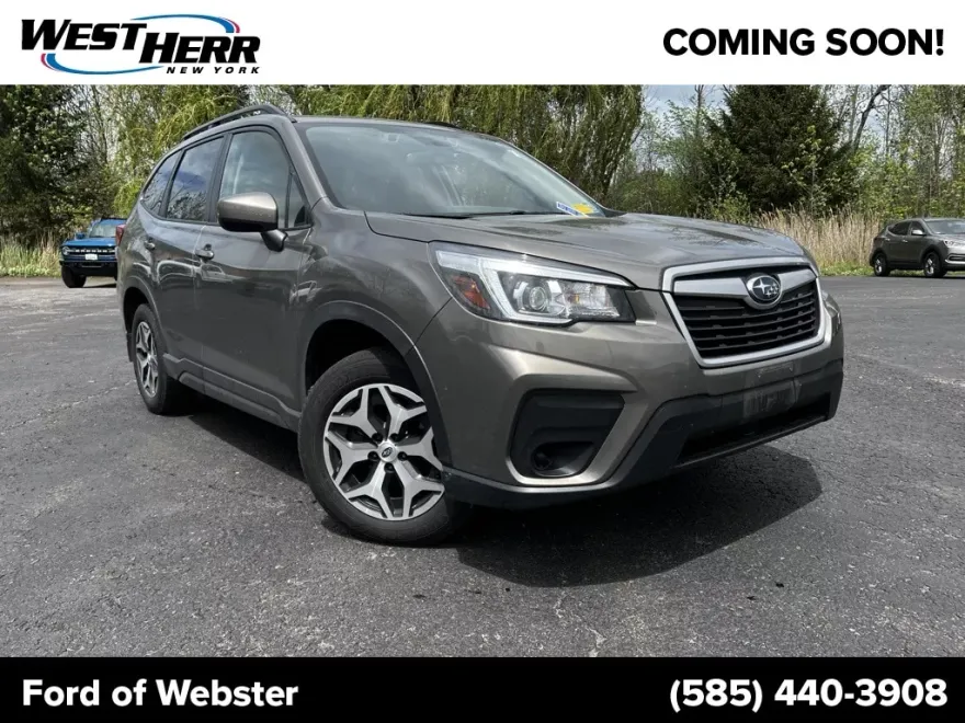 2020 Subaru Forester Premium photo 1