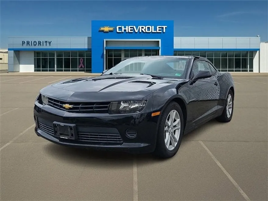 2014 Chevrolet Camaro LS photo 1