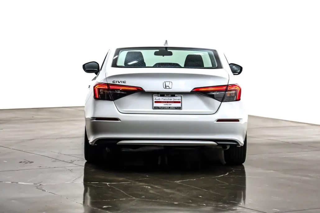 2022 Honda Civic LX photo 1