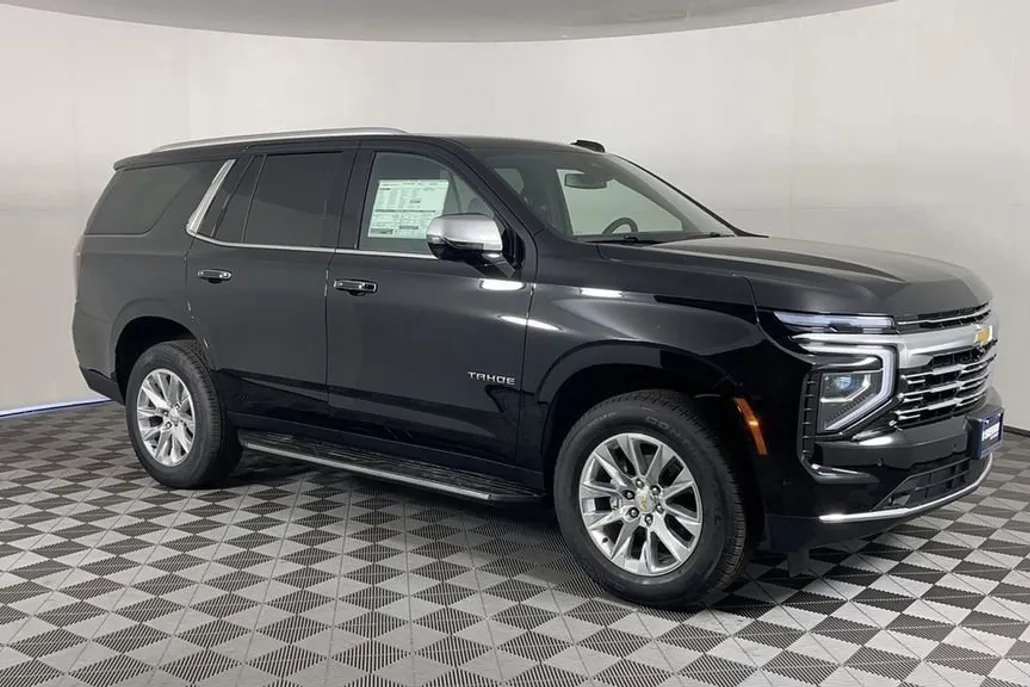 2025 Chevrolet Tahoe Premier photo 1