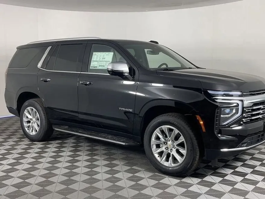 2025 Chevrolet Tahoe Premier photo 1
