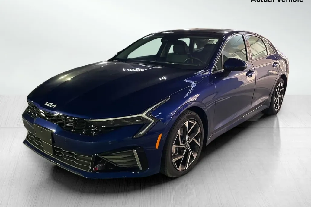 2025 Kia K5 EX photo 1