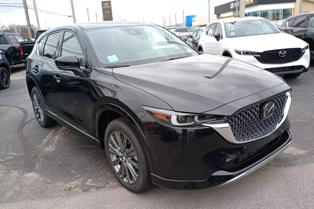 2025 Mazda CX-5 Signature photo 1