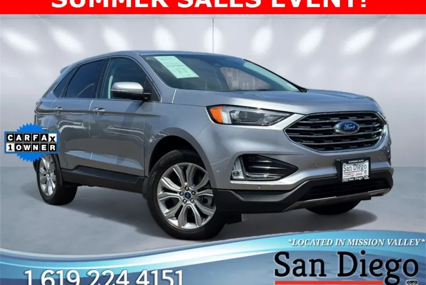 2022 Ford Edge Titanium photo 1