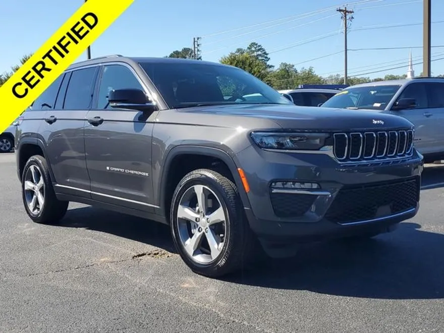 2025 Jeep Grand Cherokee Limited photo 1
