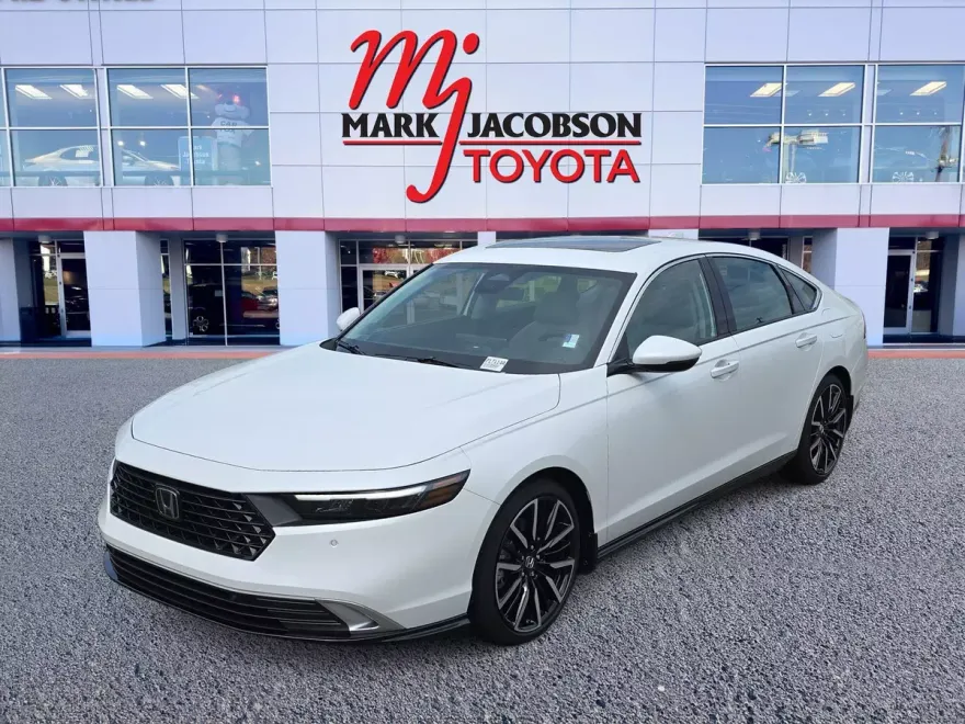 2025 Honda Accord Hybrid Touring photo 1
