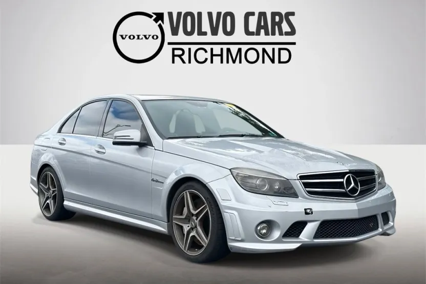 2010 Mercedes Benz C 63 AMG Sedan photo 1