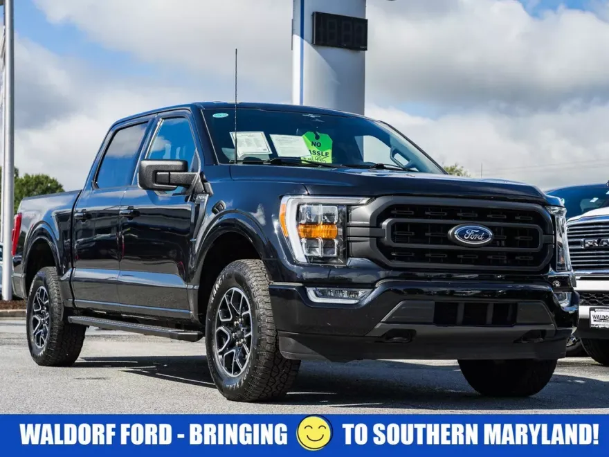 2023 Ford F-150 XLT photo 1