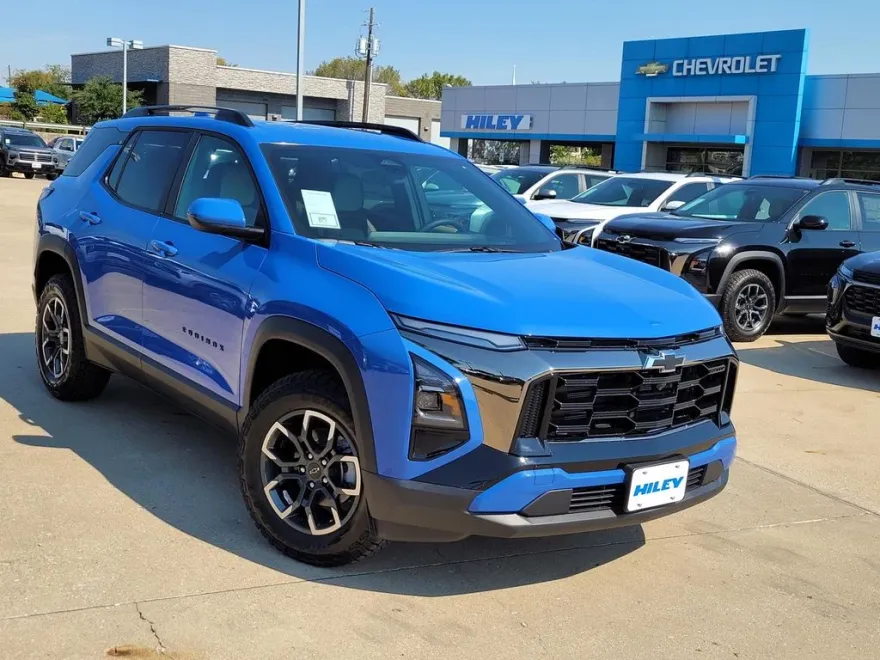 2026 Chevrolet Equinox ACTIV photo 1
