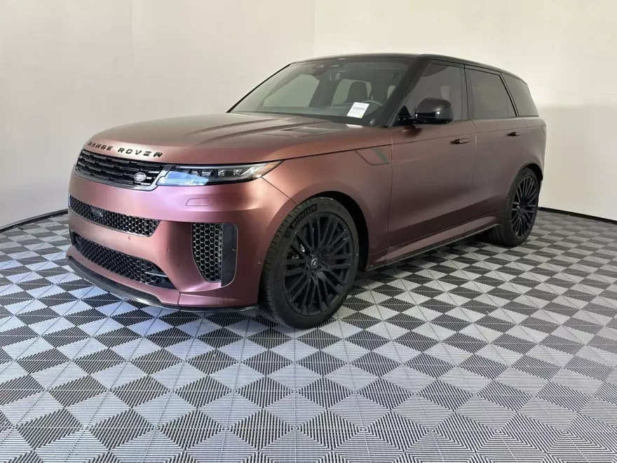 2025 Land Rover Range Rover Sport photo 1