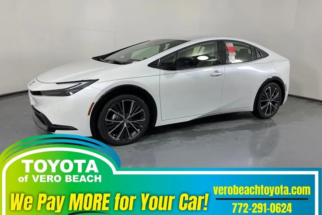2026 Toyota Prius XLE photo 1