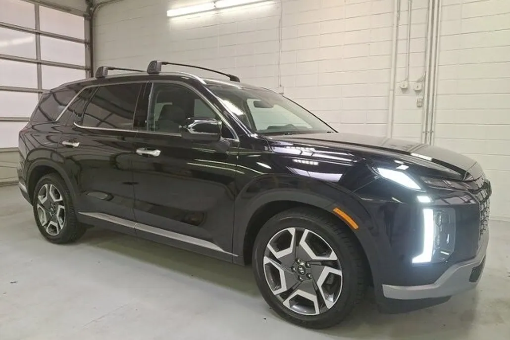 2023 Hyundai Palisade Limited photo 1
