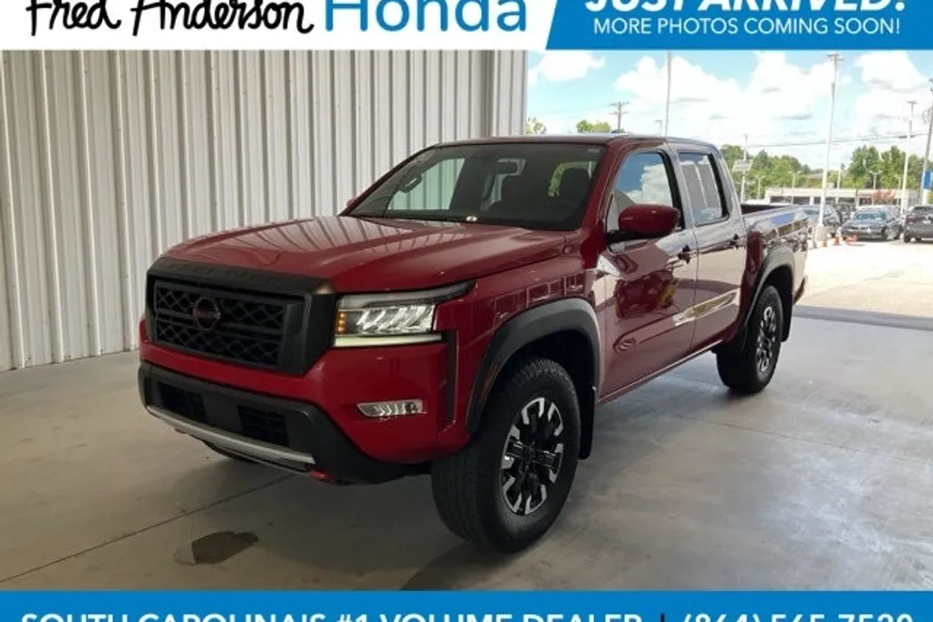 2024 Nissan Frontier PRO-4X photo 1