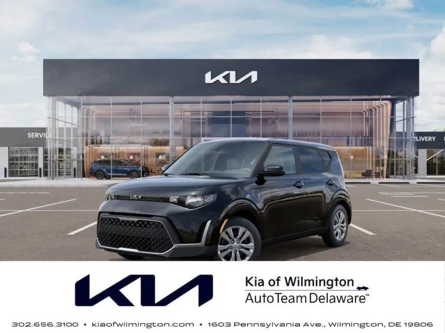 2025 Kia Soul LX photo 1