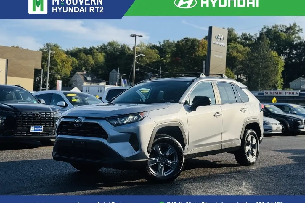 2022 Toyota RAV4 Hybrid LE photo 1