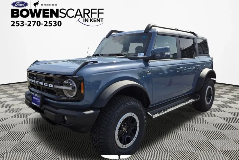 2025 Ford Bronco Outer Banks photo 1