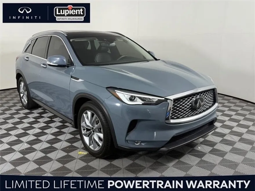 2022 Infiniti QX50 Luxe photo 1