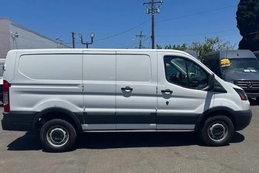 2018 Ford Transit Cargo Van Passenger photo 1