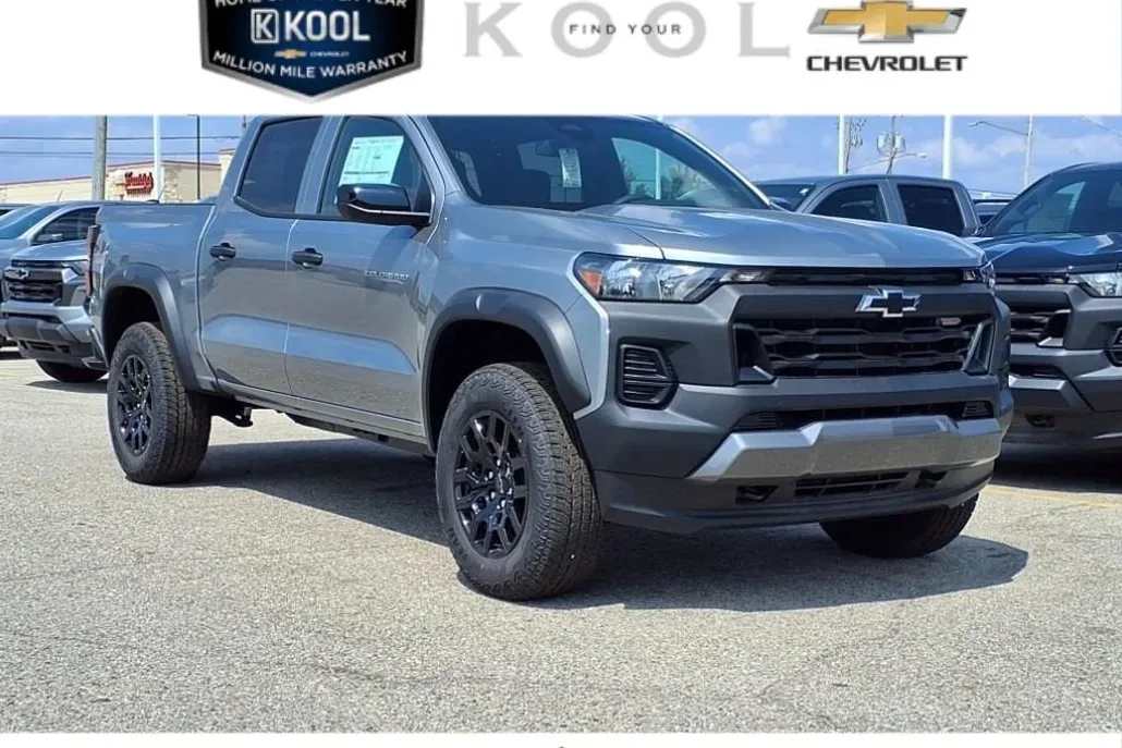 2026 Chevrolet Colorado Trail Boss photo 1