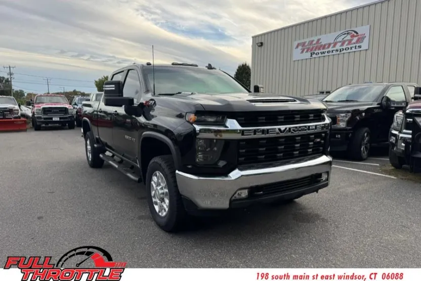 2022 Chevrolet Silverado 2500HD LT photo 1