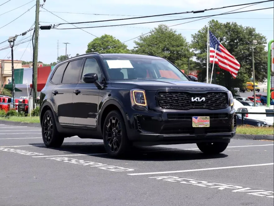 2022 Kia Telluride EX photo 1