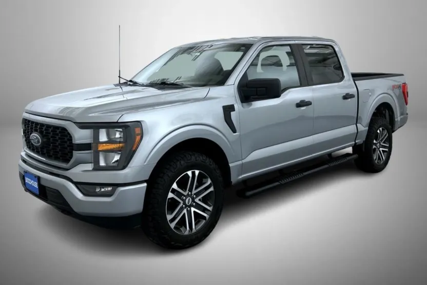 2023 Ford F-150 XL photo 1