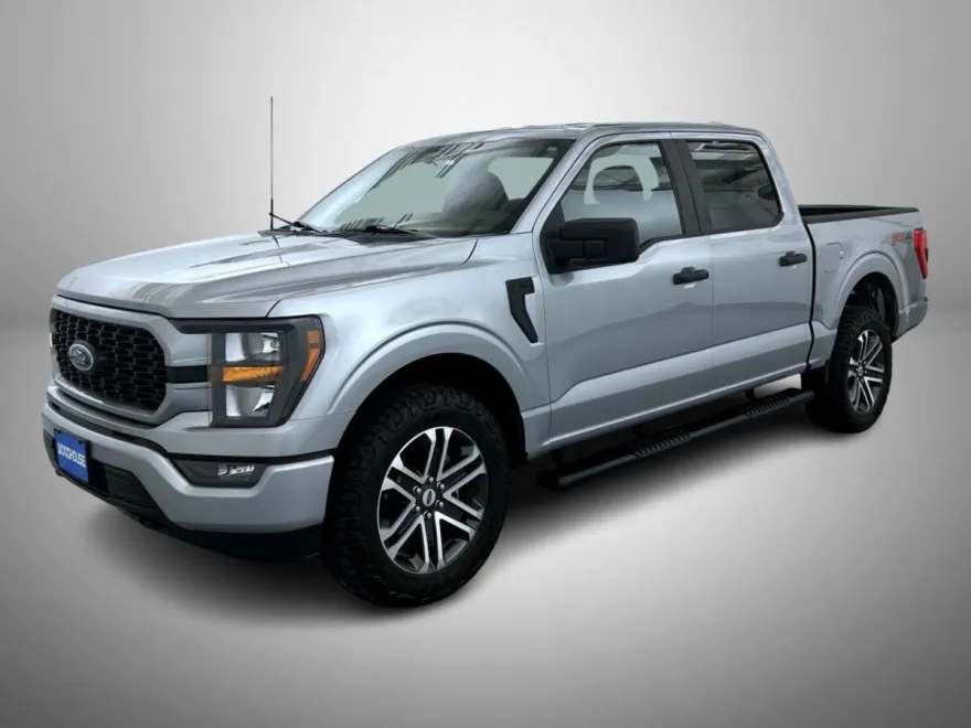 2023 Ford F-150 XL photo 1
