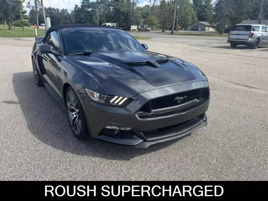 2016 Ford Mustang GT Premium Convertible photo 1