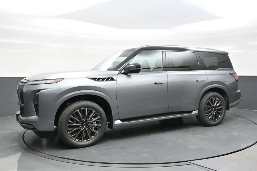 2026 Infiniti QX80 photo 1