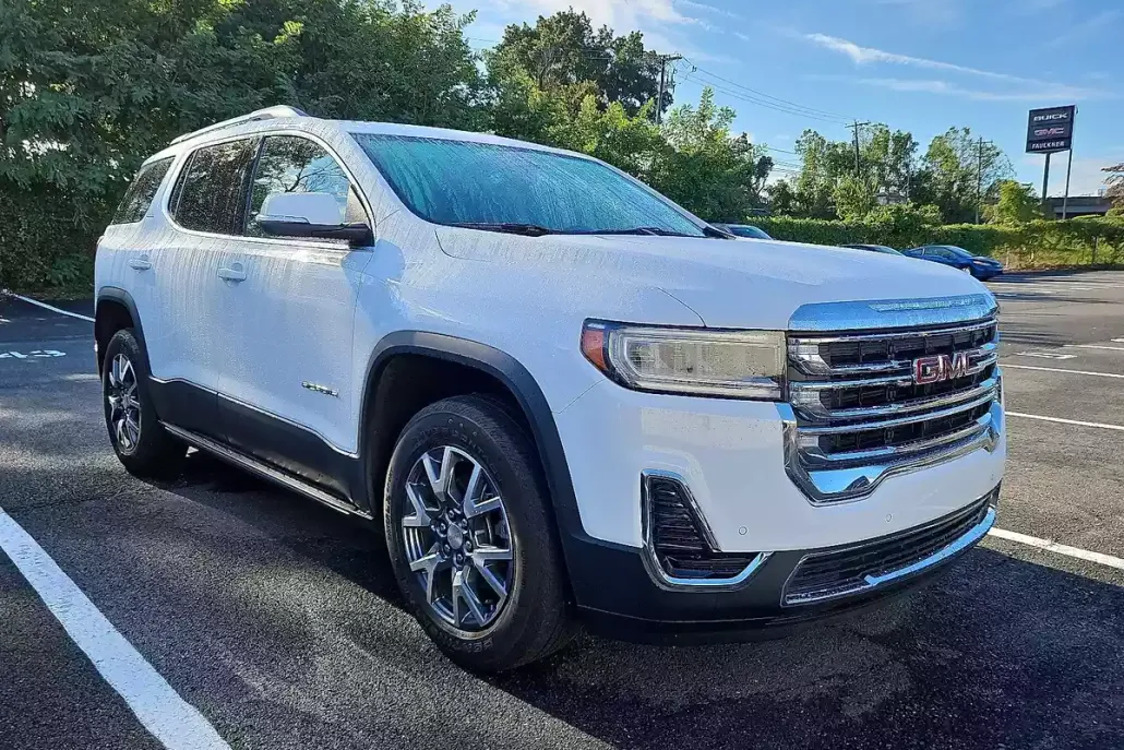2023 Gmc Acadia SLE photo 1