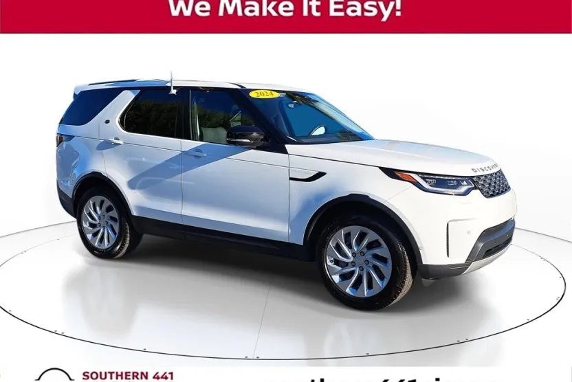 2024 Land Rover Discovery S photo 1